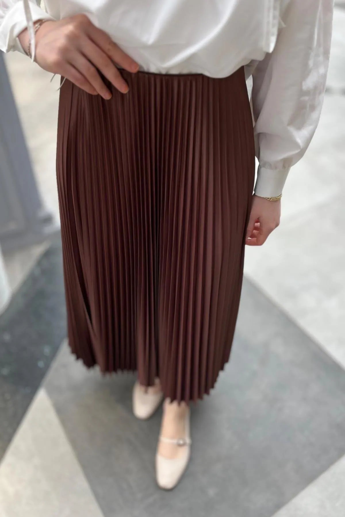 Elegant Pleated Long Skirt