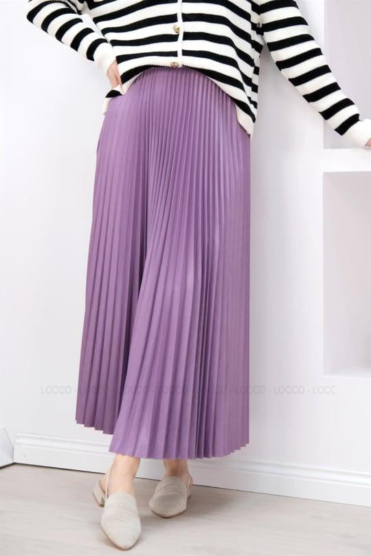 Elegant Pleated Long Skirt