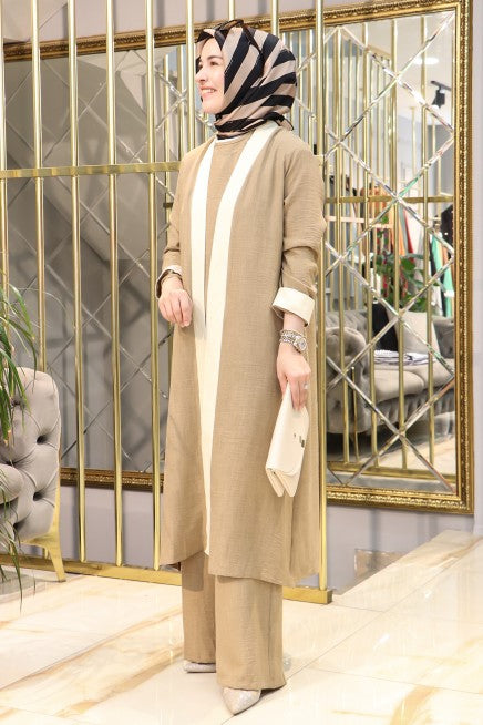 Three-piece suit