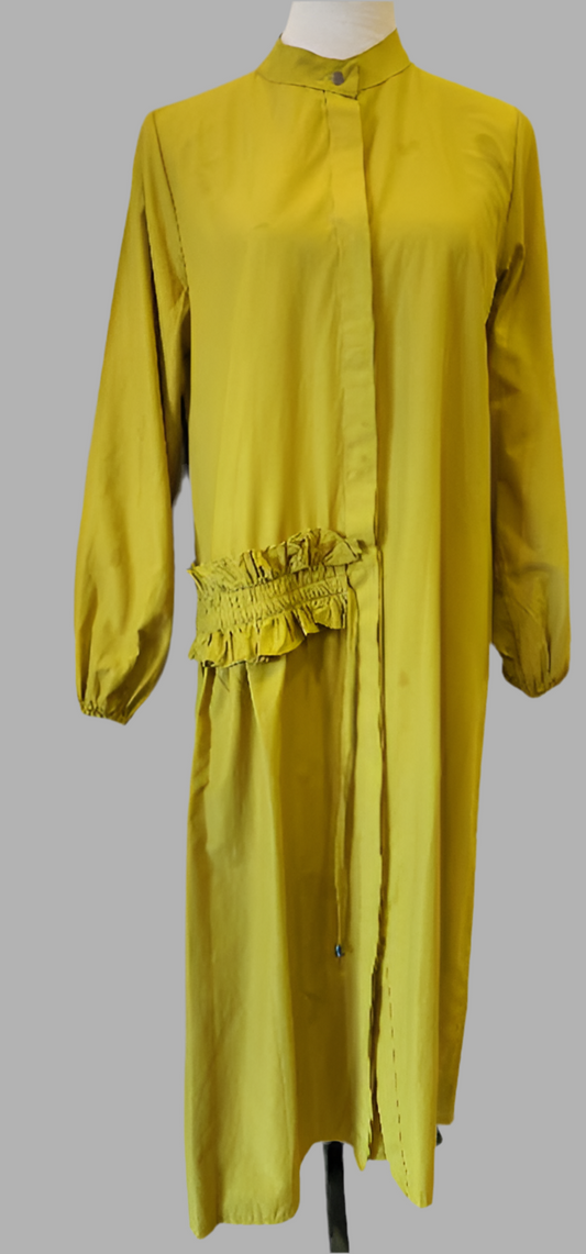 Buttoned, Side Embroidered Long Tunic / Abaya